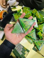 Seven Green Nature Herbal Shampoo Bar - Eco-Friendly Hair Strengthening Formula with Cacumen Biotae & Isatis Indigotica for Healthy Growth - Image 3