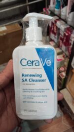 CeraVe Renewing SA Cleanser with Salicylic Acid – Exfoliating Face & Body Wash for Rough, Bumpy Skin (237ml) - Image 4