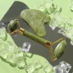 Jade Roller Facial Massager | Manual | With Gua Sha Tool | Natural Skincare | Relax & Refresh - Image 2